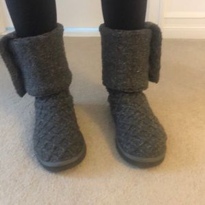 UGG gray classic cardy boots size 10